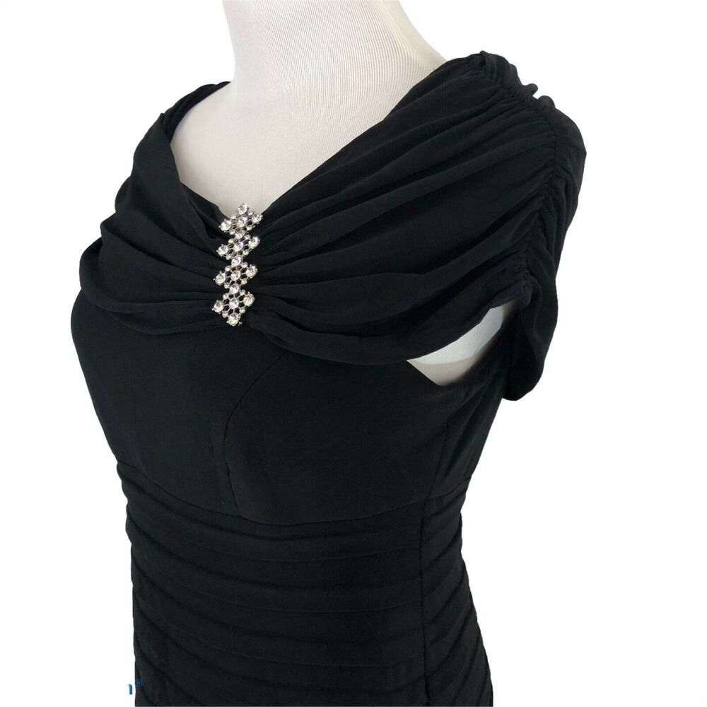 Scarlett Elegant Evening Sheath Dress Knee Length Ruched Boat Neck Sz 6 Black - Picture 3 of 10
